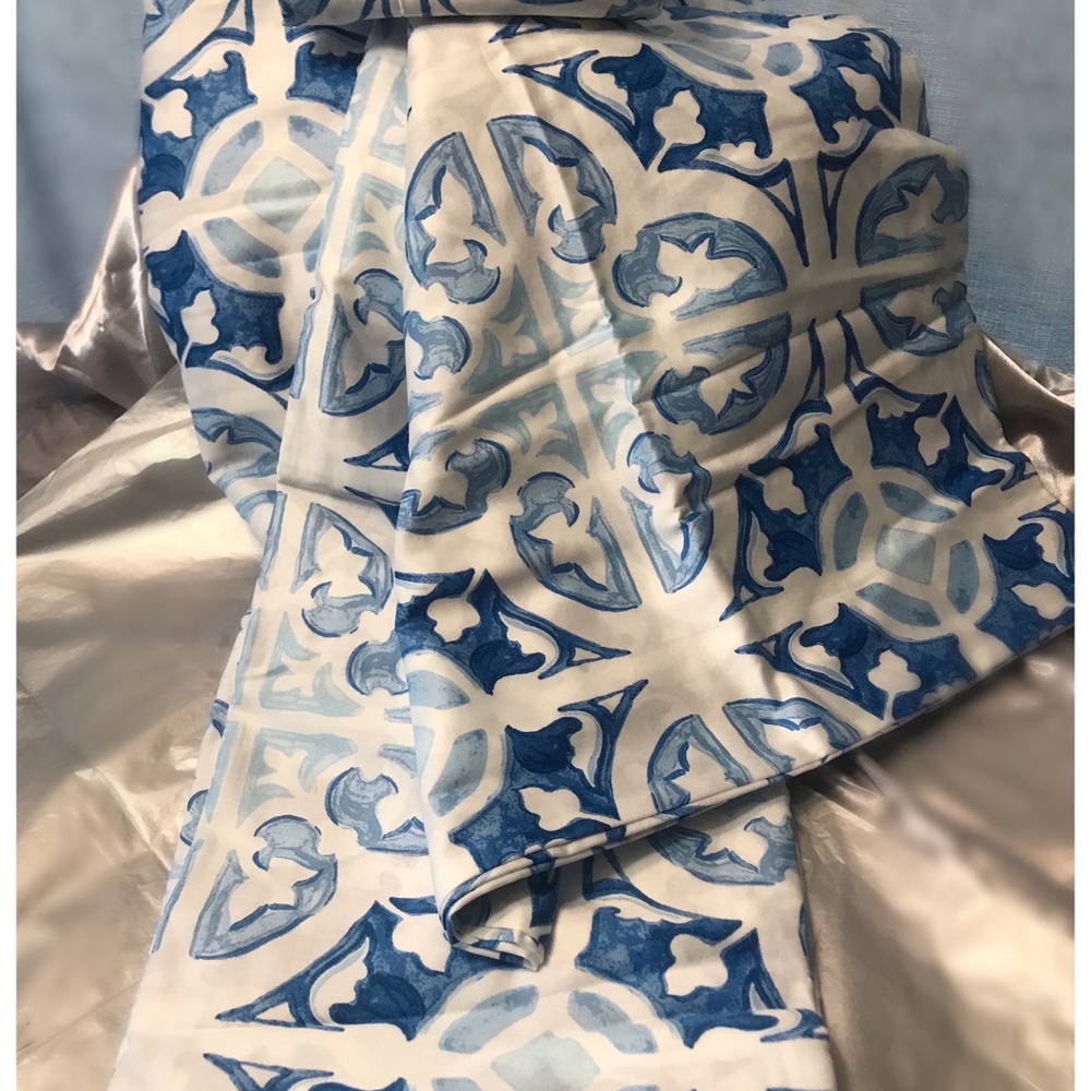 TWIN Charter Club Damask Designs Painted Tile Duvet/Comforter Cover/Sham Blue